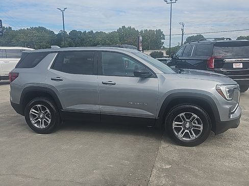 New 2026 GMC Terrain Elevation image 2