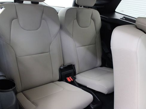 New 2026 Volvo XC90 B6 Plus AWD/4WD image 21