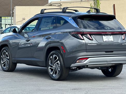 New 2026 Hyundai Tucson Limited AWD/4WD image 6