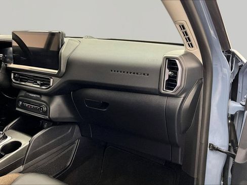 Certified 2025 Ford Bronco Sport Outer Banks w/ Outer Banks Tech Package+ AWD/4WD image 17