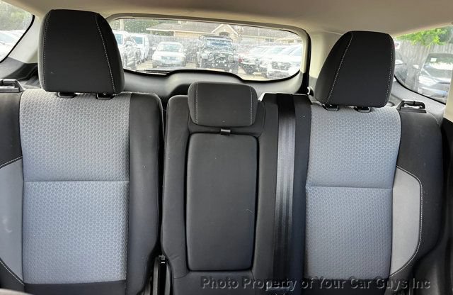 Used 2019 Ford Escape SE FWD image 20