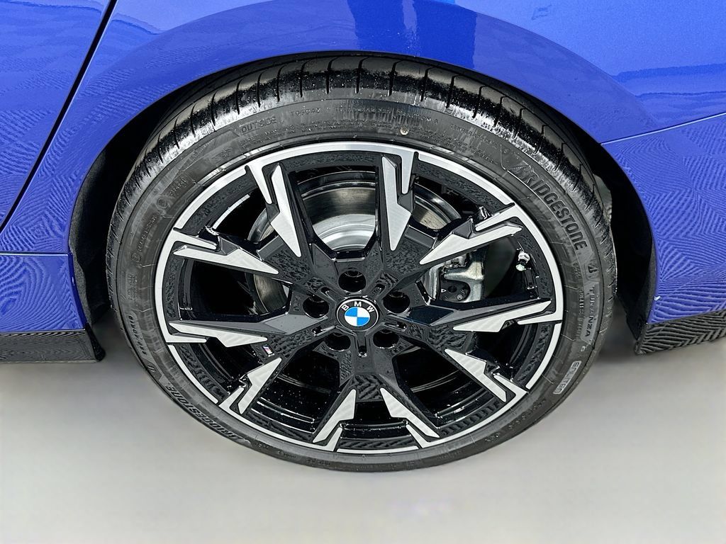 Used 2026 BMW 228i xDrive w/ Technology Package AWD/4WD image 23