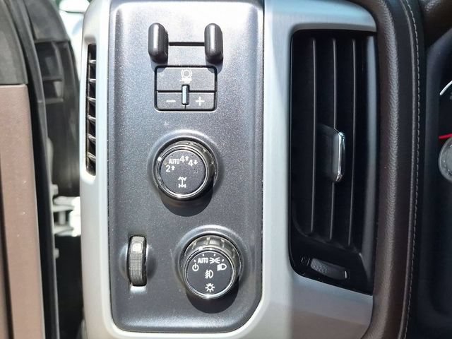 Used 2018 GMC Sierra 1500 SLT AWD/4WD image 17