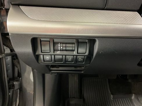 Used 2019 Subaru Outback 2.5i image 27