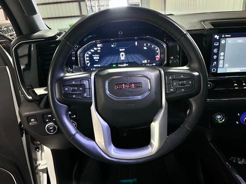 Used 2024 GMC Sierra 1500 Elevation image 18