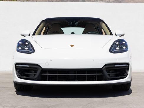 Certified 2023 Porsche Panamera Platinum Edition RWD image 10