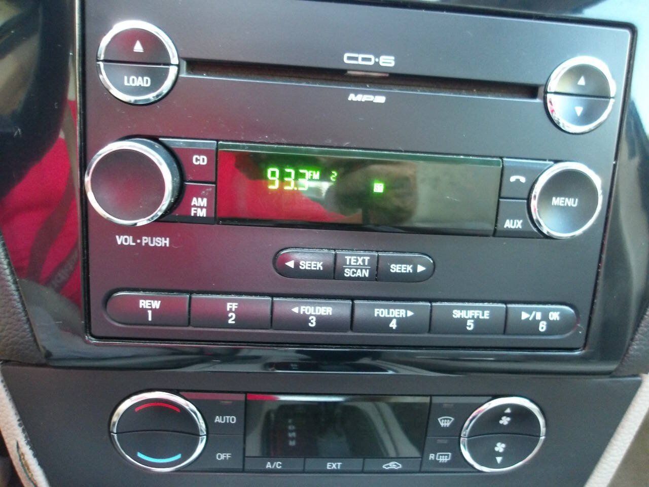 Used 2008 Ford Fusion SEL FWD image 14