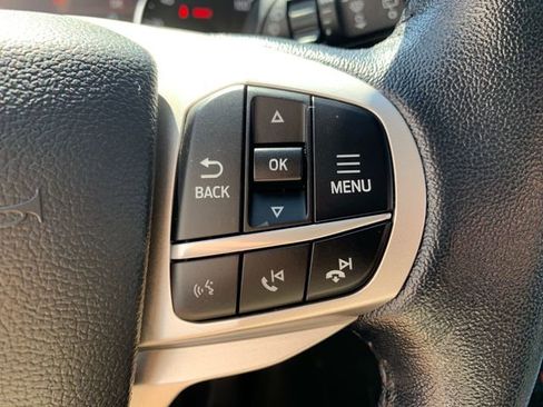 Used 2022 Ford Explorer Limited w/ Equipment Group 301A image 23