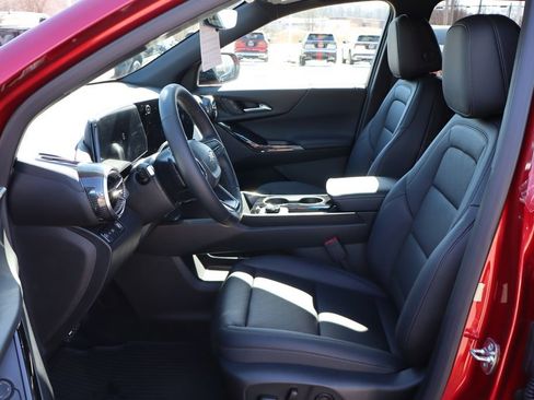 New 2026 Chevrolet Equinox LT w/ Convenience Package II image 9