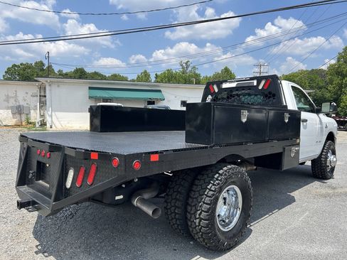 Used 2019 RAM 3500 Tradesman AWD/4WD image 6