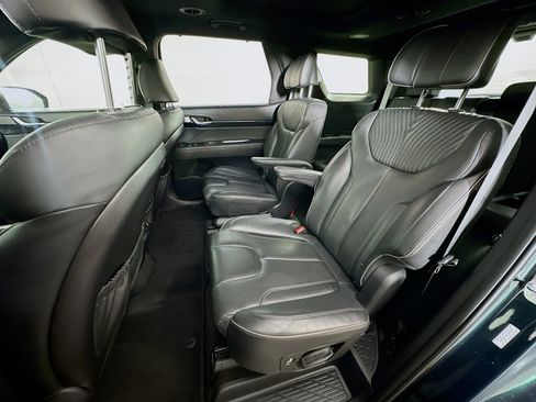 Used 2023 Hyundai Palisade Calligraphy w/ Cargo Package image 29