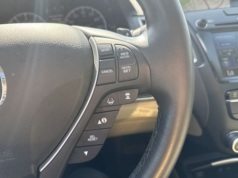 Used 2018 Acura RDX w/ Advance Package FWD image 20
