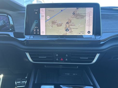 New 2026 Volkswagen Atlas SEL Premium R-Line image 17