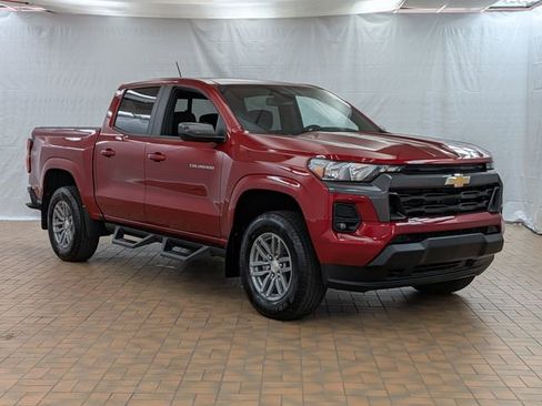 Used 2024 Chevrolet Colorado LT w/ LT Convenience Package II AWD/4WD image 1