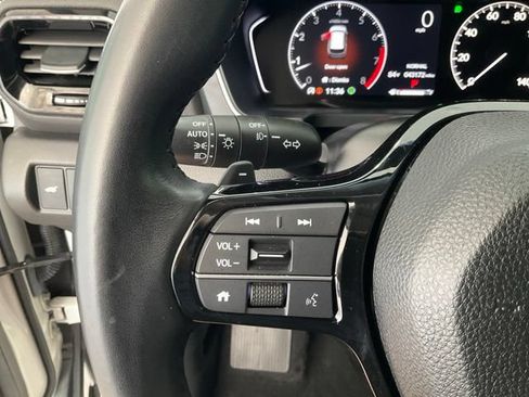 Certified 2024 Honda Pilot EX-L image 10