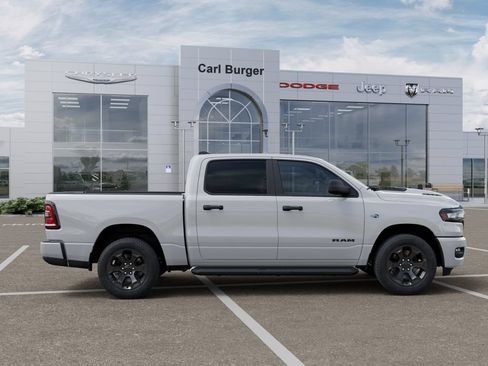 New 2026 RAM 1500 Express AWD/4WD image 21