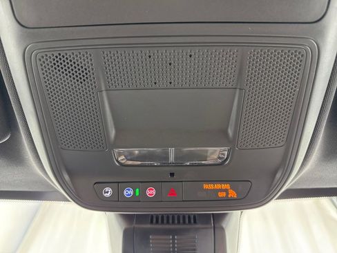 New 2026 Chevrolet Equinox ACTIV w/ LPO, Floor Liner Package image 36