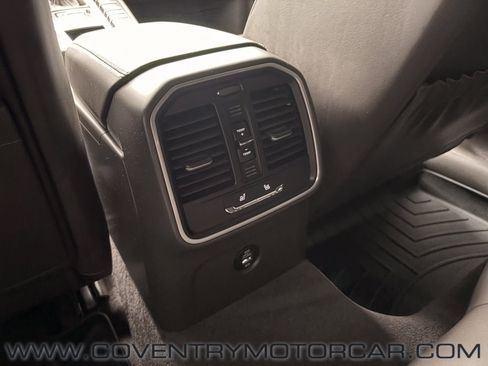 Used 2018 Porsche Macan S AWD/4WD image 34