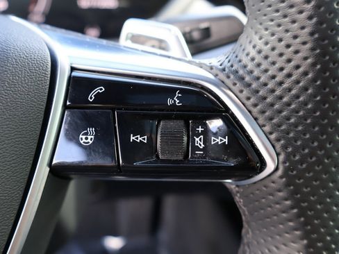 Used 2023 Audi e-tron GT Premium Plus w/ Performance Package image 52