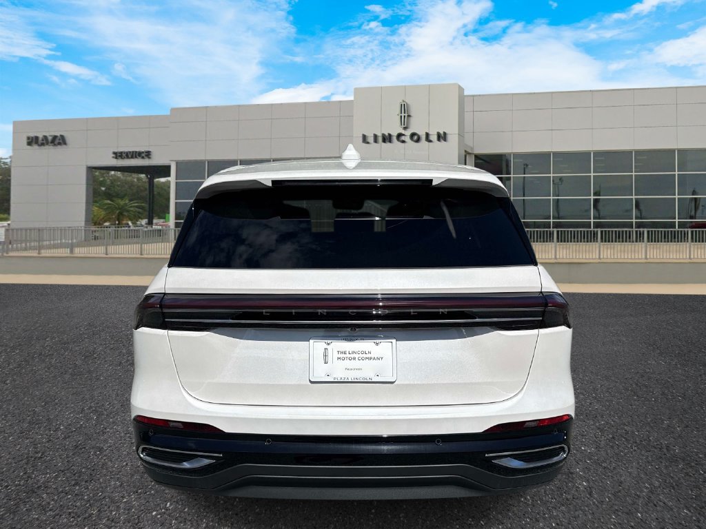 New 2026 Lincoln Nautilus Premier w/ Equipment Group 102A AWD/4WD image 4