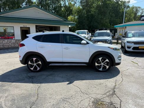 Used 2017 Hyundai Tucson Sport FWD image 6