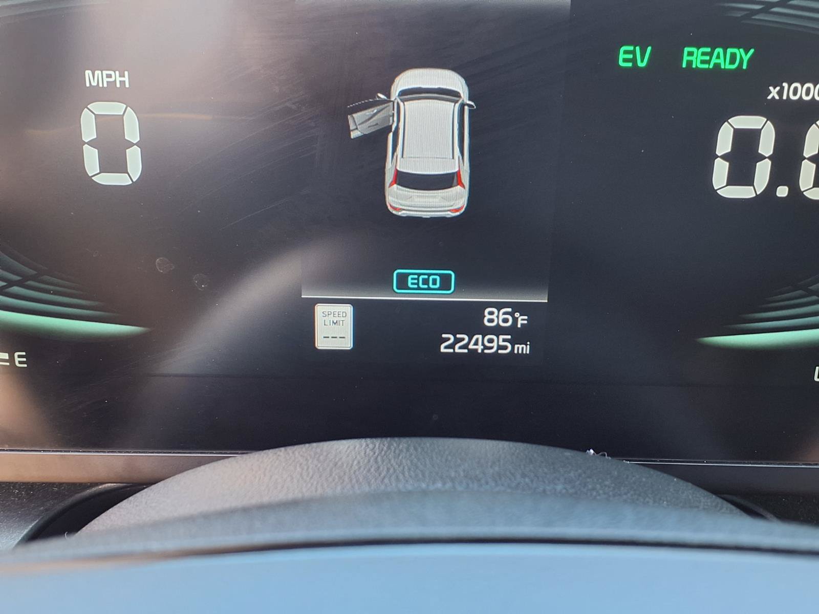 Used 2025 Kia Niro LX FWD image 21
