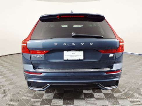 Used 2023 Volvo XC60 T8 Plus AWD/4WD image 5