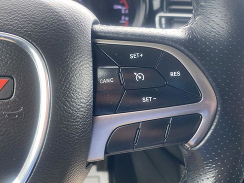 Used 2022 Dodge Durango SXT AWD/4WD image 14
