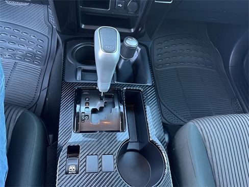 Used 2024 Toyota 4Runner TRD Off-Road image 17