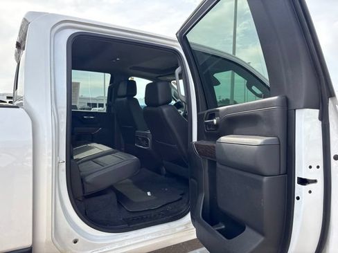 Used 2023 GMC Sierra 2500 Denali w/ Denali Ultimate Package AWD/4WD image 19