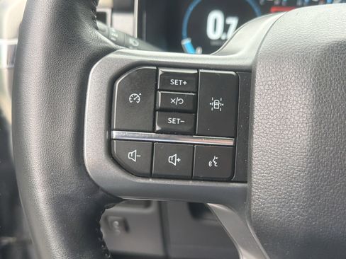 Used 2022 Ford F150 Lariat AWD/4WD image 11