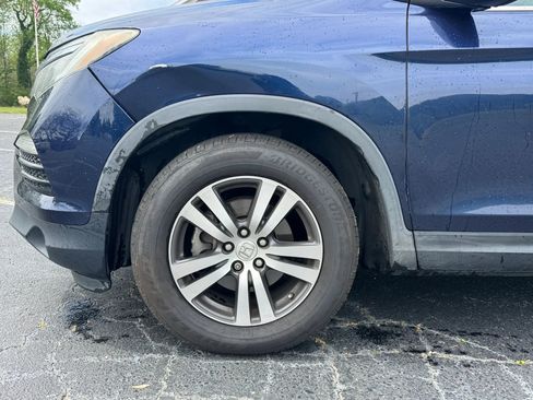 Used 2016 Honda Pilot EX image 2