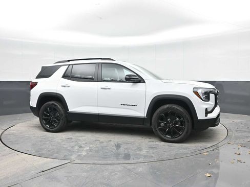 New 2026 GMC Terrain Elevation w/ Black Edition image 9