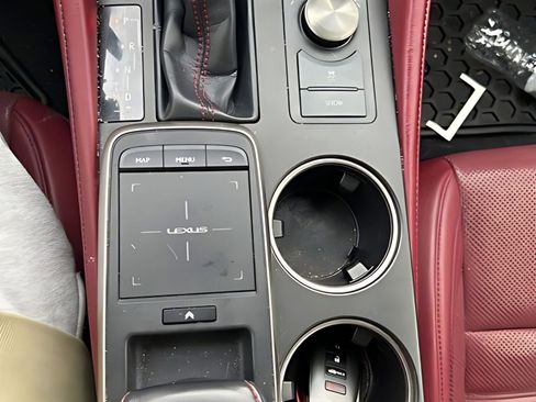 Used 2018 Lexus RC 300 AWD image 28