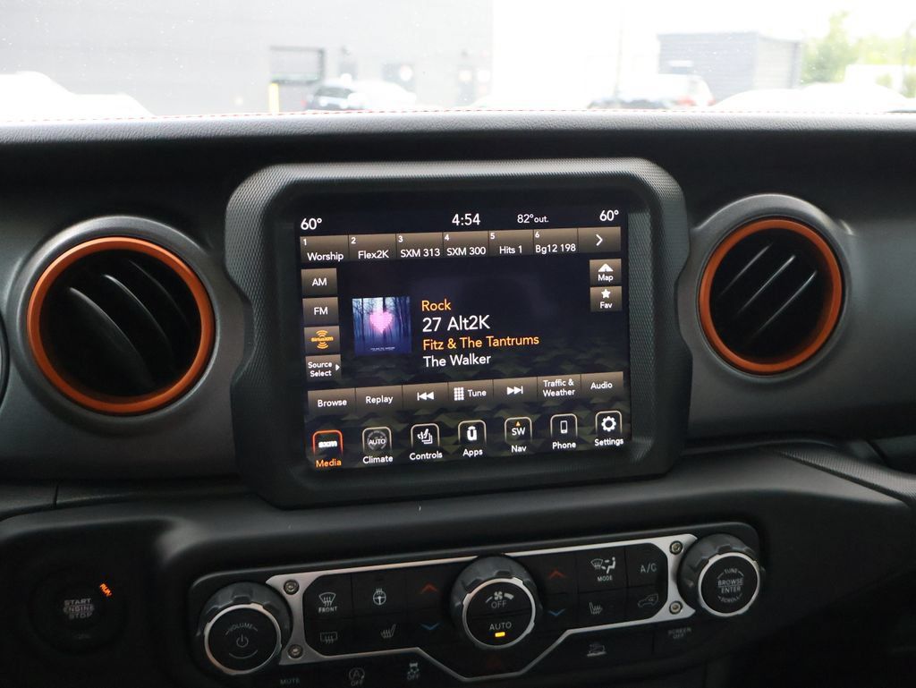 Used 2023 Jeep Gladiator Mojave w/ LED Lighting Group AWD/4WD image 23