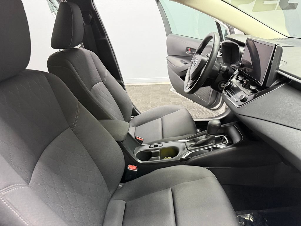 Used 2024 Toyota Corolla LE FWD image 49