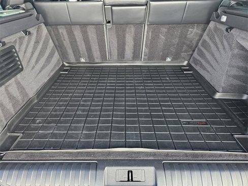 Used 2020 Land Rover Range Rover Sport HSE Dynamic image 31