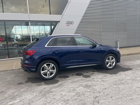 Used 2023 Audi Q3 2.0T Premium Plus image 18