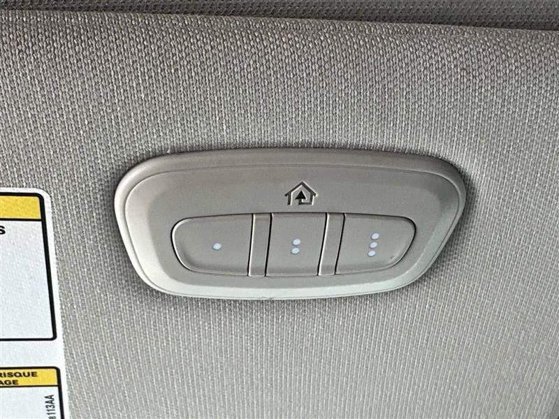Used 2018 Jeep Cherokee Latitude w/ Comfort & Convenience Group FWD image 20