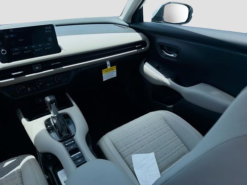 New 2027 Honda HR-V LX image 18