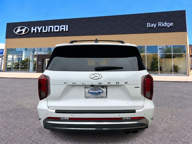 Used 2023 Hyundai Palisade Calligraphy AWD/4WD image 5
