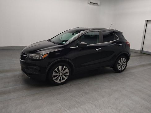 Used 2020 Buick Encore Preferred w/ Safety Package image 2
