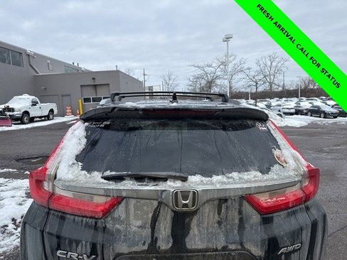 Used 2017 Honda CR-V Touring image 6