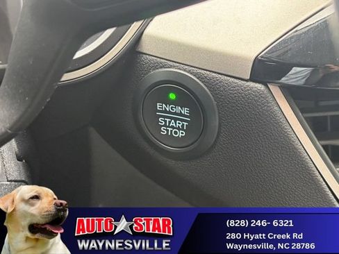 Used 2021 Ford Escape SE w/ Cold Weather Package AWD/4WD image 11