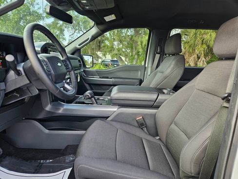 New 2025 Ford F150 XLT w/ Equipment Group 302A MID image 32