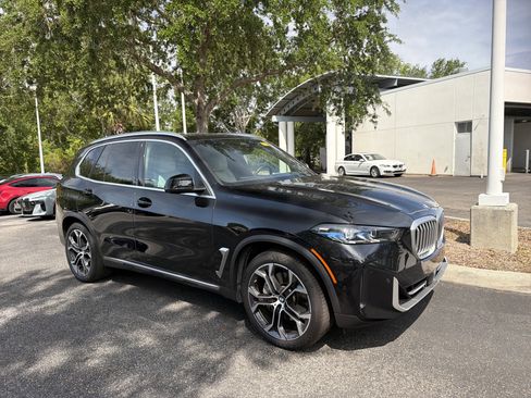 Used 2026 BMW X5 xDrive50e w/ Executive Package AWD/4WD image 1