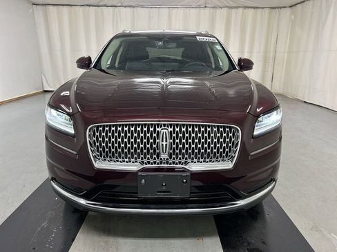 Used 2022 Lincoln Nautilus AWD w/ Premium Package image 3