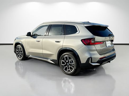 New 2026 BMW X1 xDrive28i w/ Technology Package AWD/4WD image 5