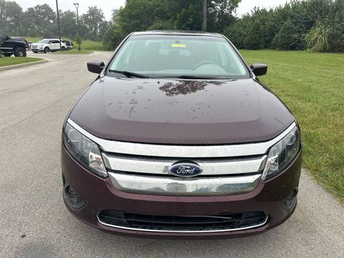 Used 2011 Ford Fusion SE w/ 202A Rapid Spec Order Code FWD image 2