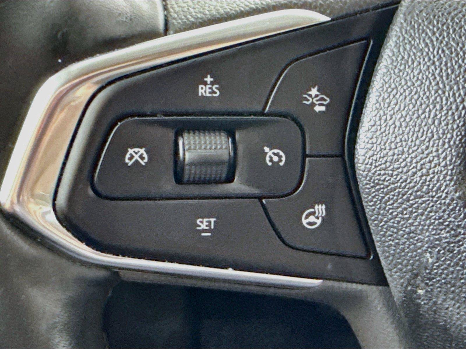 Used 2025 Chevrolet Trax ACTIV w/ Driver Confidence Package FWD image 12